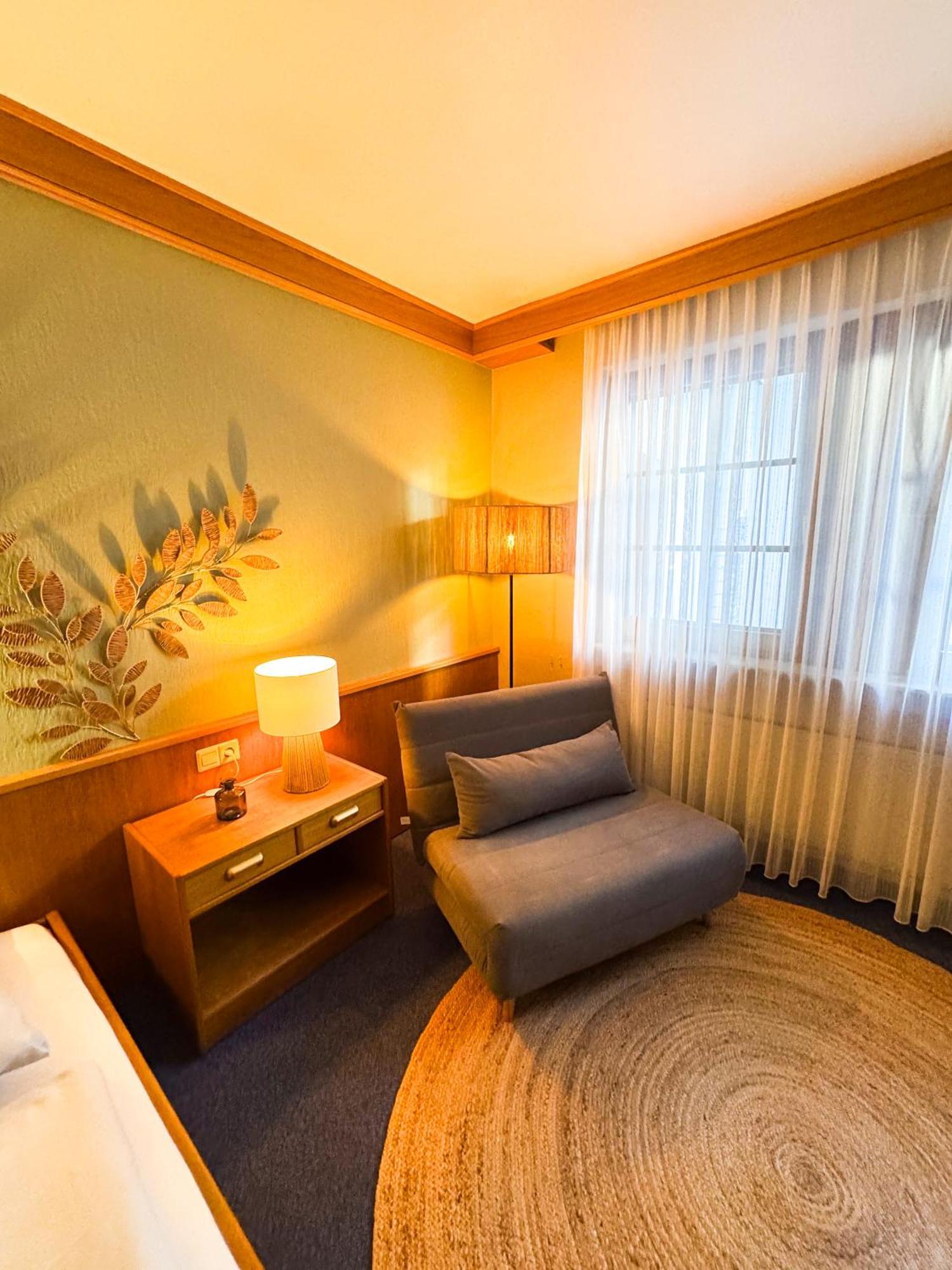 Hotel Guelser Weinstube Koblenz  Bagian luar foto
