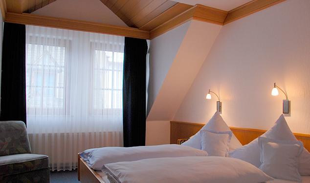 Hotel Guelser Weinstube Koblenz  Bagian luar foto