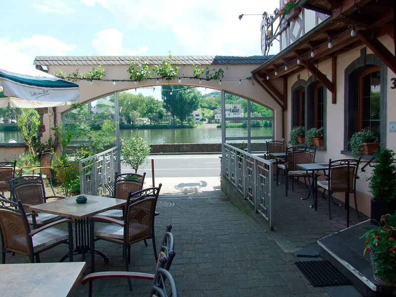 Hotel Guelser Weinstube Koblenz  Bagian luar foto